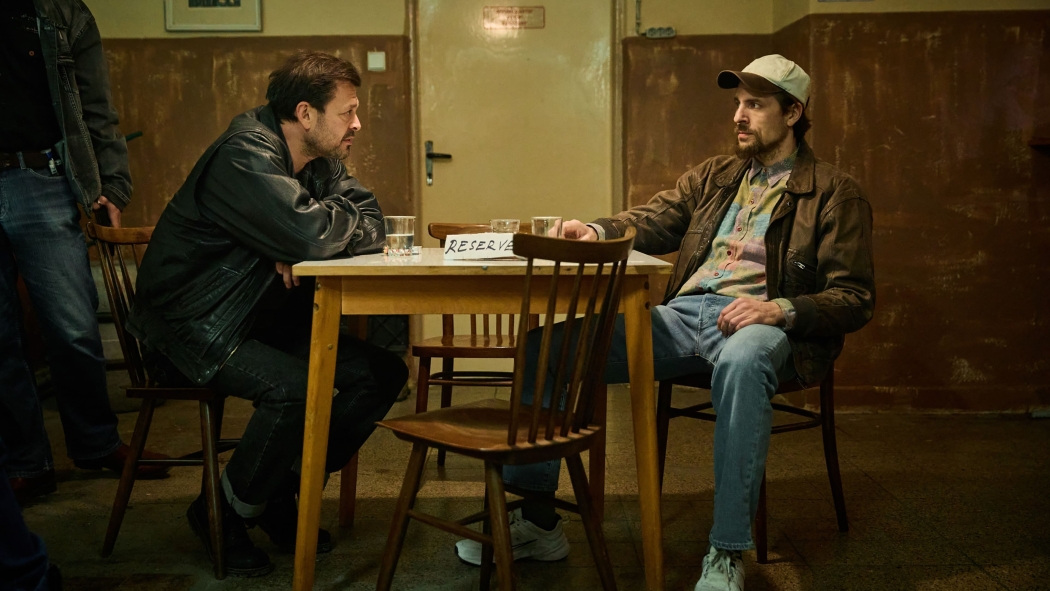 Vojna policajtov izle